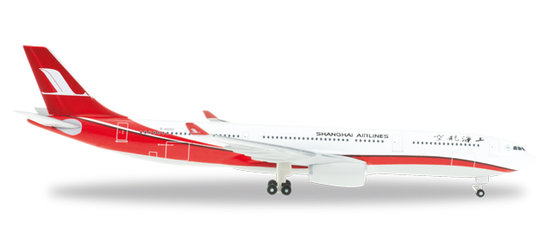 Die Airbus A330-300 Shanghai Airlines